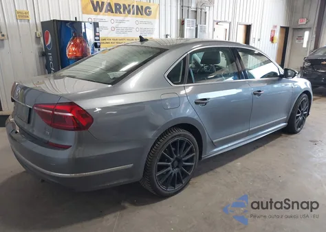 2017 Volkswagen Passat 1.8T R-Line from USA, damaged, VIN 1VWDT7A33HC030045